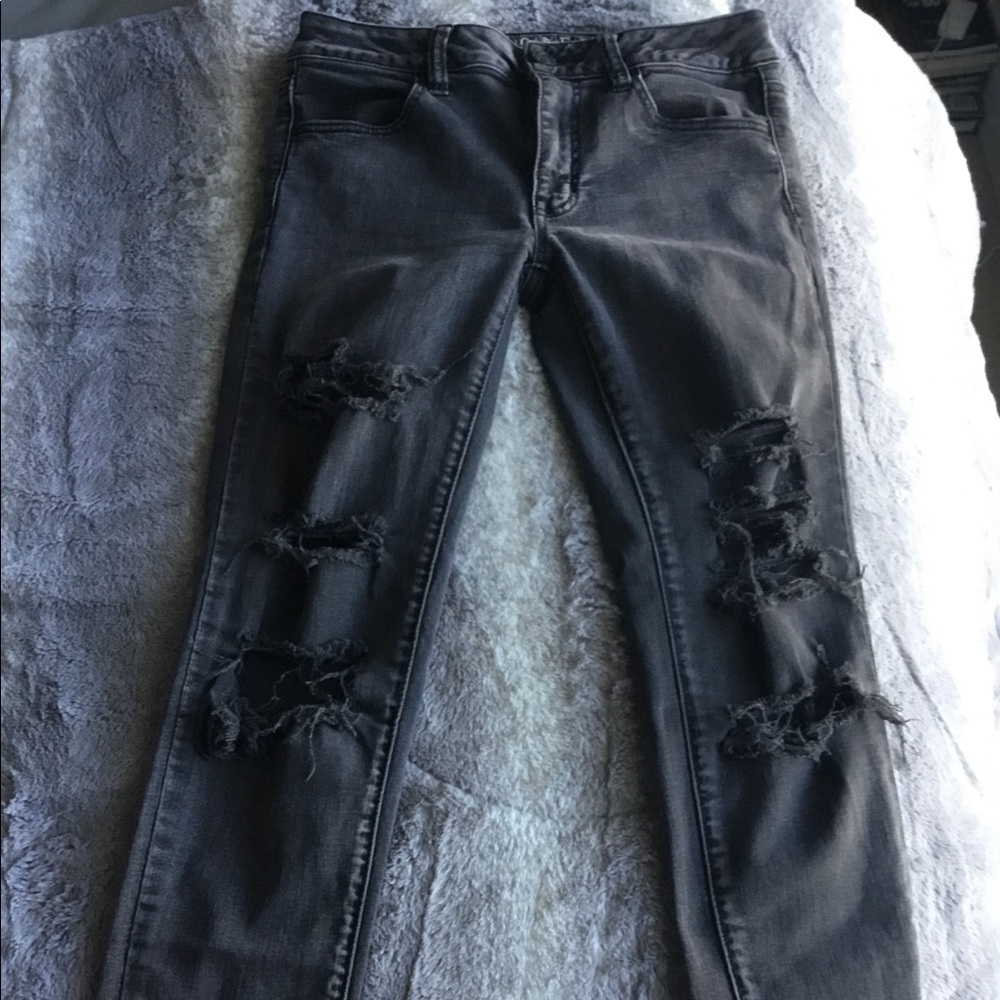 American Eagle Super Stretch Jegging Destroyed